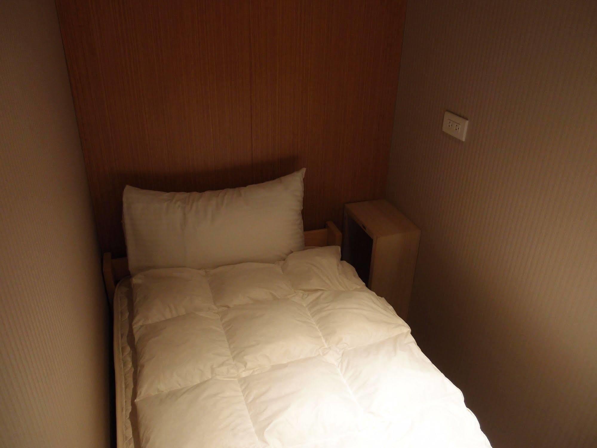 Bayman Hotel Taipei Bagian luar foto